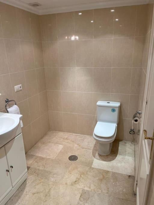 Prime Location In Center Apartment